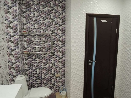 Укладка плитки в ванной в Фаниполе